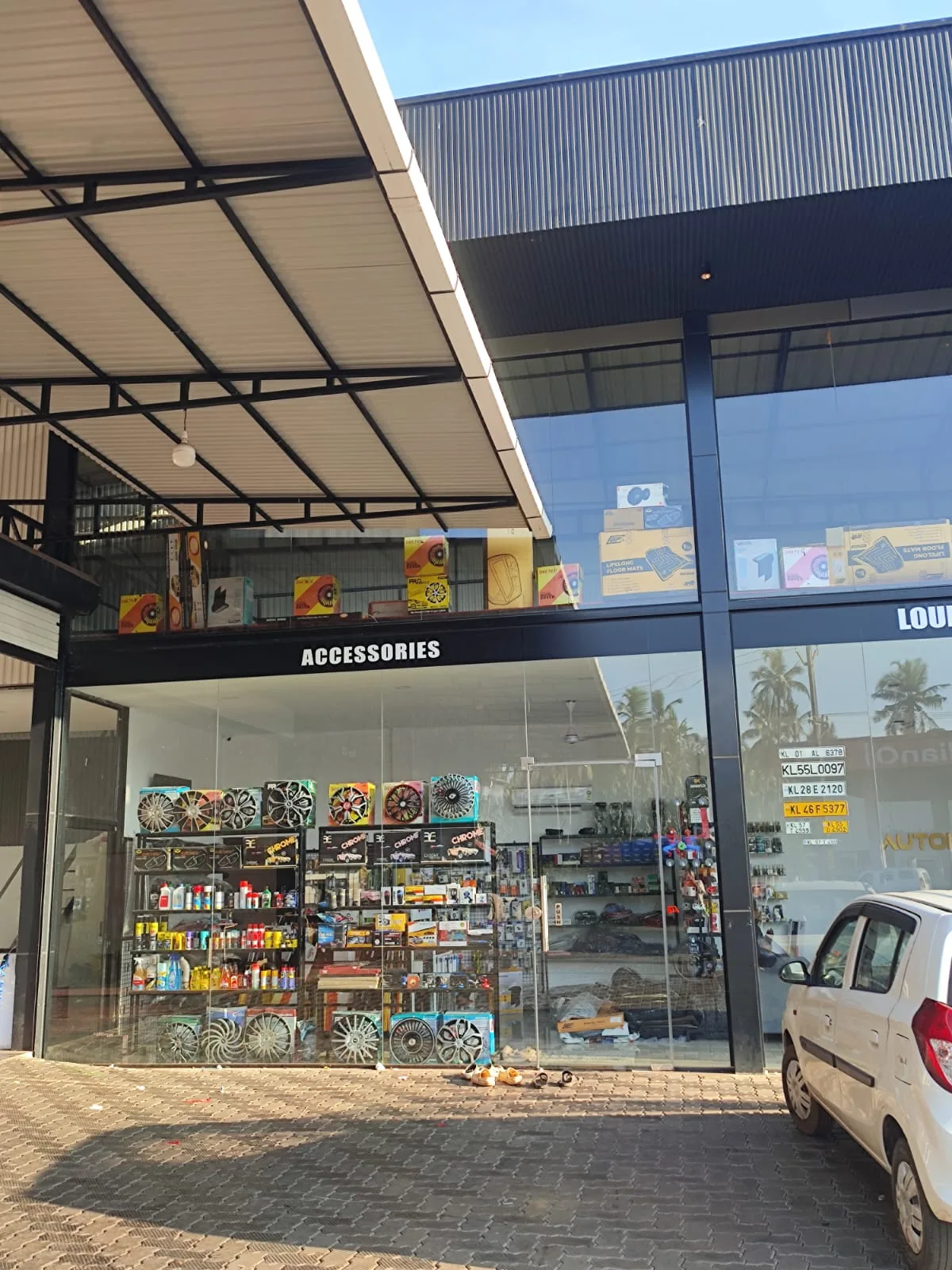 The accessories and lounge frontage at AUTOBIX AUTO CARE