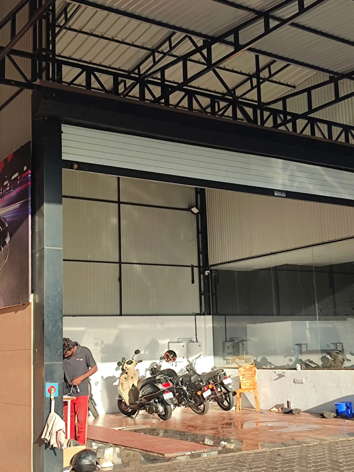 The two-wheeler wash bay at AUTOBIX
